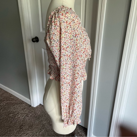 Japna Cropped Top, Floral Ruffle Tie Front Smocked
Womens Size M Boho - Picture 3 of 7